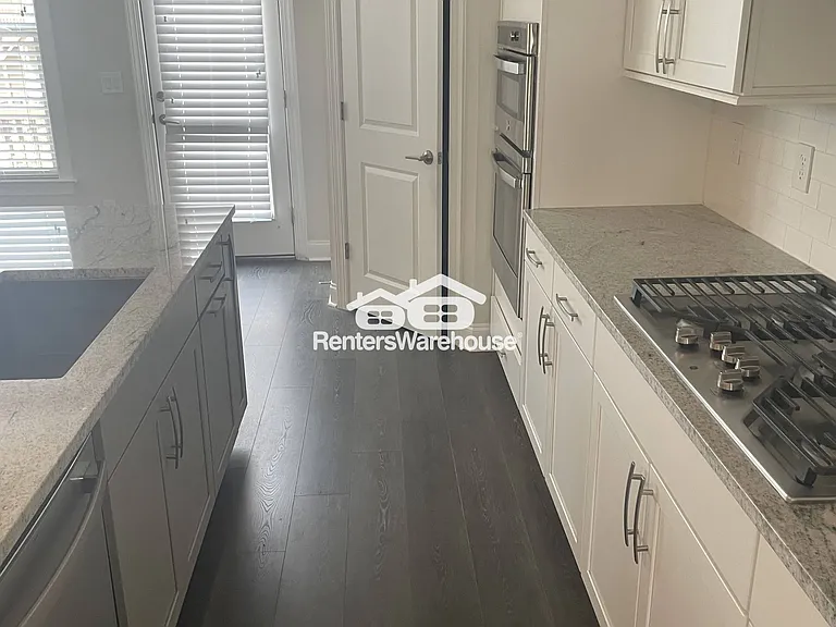 1342 Rosen Rd — Photo 8