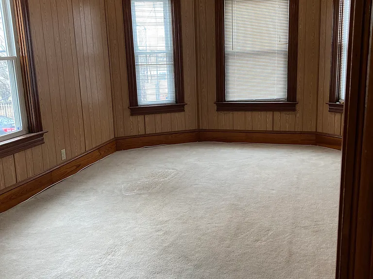 2-185 Adams St #2 — Photo 7