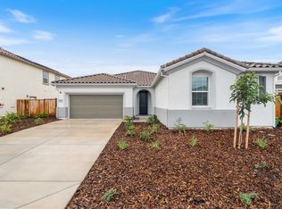 8462 Kissa Cir, Elk Grove, CA 95757