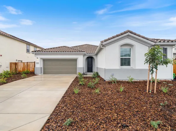8462 Kissa Cir, Elk Grove, CA 95757