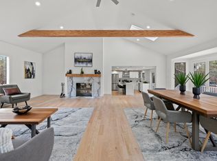 49 Windmill Ln, Cotuit, MA 02635