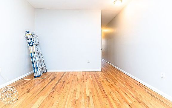 3rd image of 365 E 21st St APT 4B