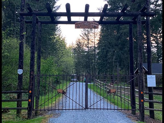 3rd image of 44128 Nisqually Ridge Dr E