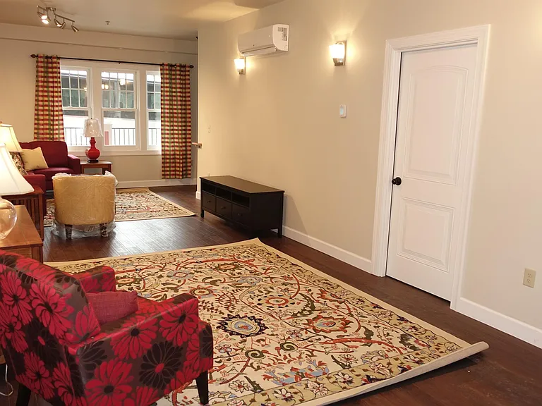 406 Stewart Ave #1 — Photo 11