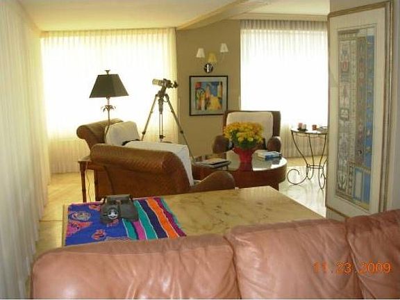 4th image of 3900 N Ocean Dr APT 7E