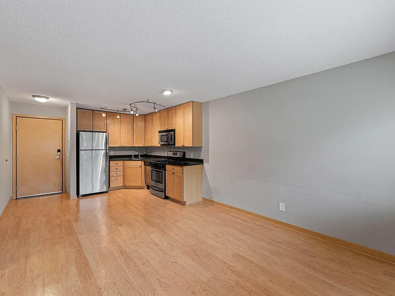 2530 1st Ave S #N201 — Photo 6