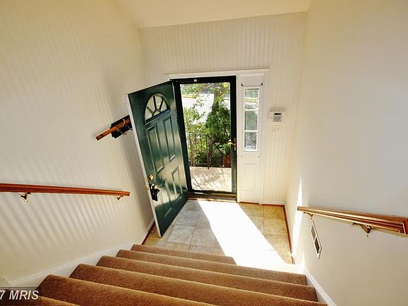 3rd image of 6803 Kerrywood Cir