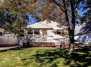 560 Baldwin Ave, Elyria, OH 44035