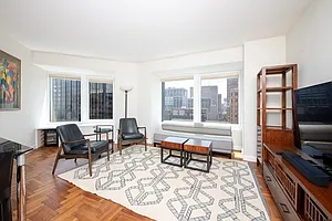 150 W 56th St #4712