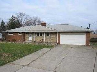 2021 Rockside Rd, Seven Hills, OH 44131