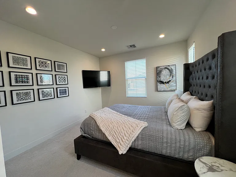 17226 W Edinburg St — Photo 15