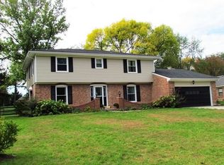 320 Normandy Ridge Rd, Dayton, OH 45459