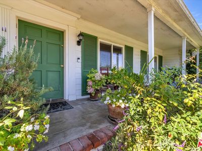 4157 Woodcliff Rd, Sherman Oaks, CA, 91403
