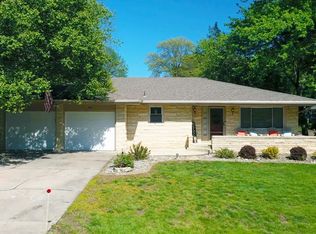 506 May St, Firth, NE 68358