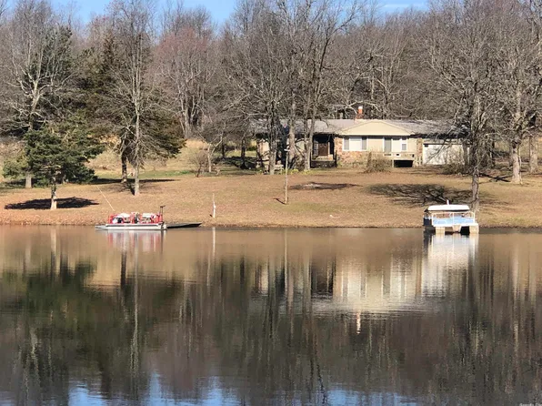 325 Elba Rd, Clinton, AR 72031