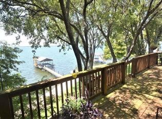 133 Shoreline Dr, Malakoff, TX 75148