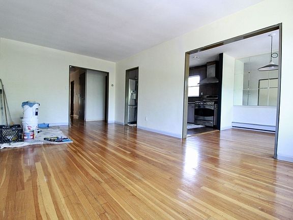 2nd image of 6605 Dartmouth St #2