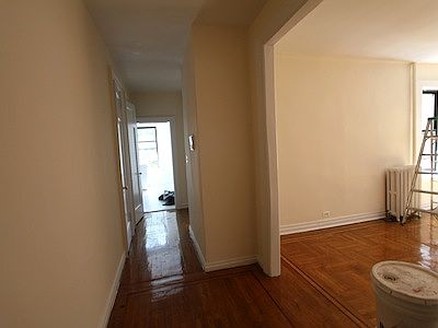 3rd image of 12 Seaman Ave APT 2i