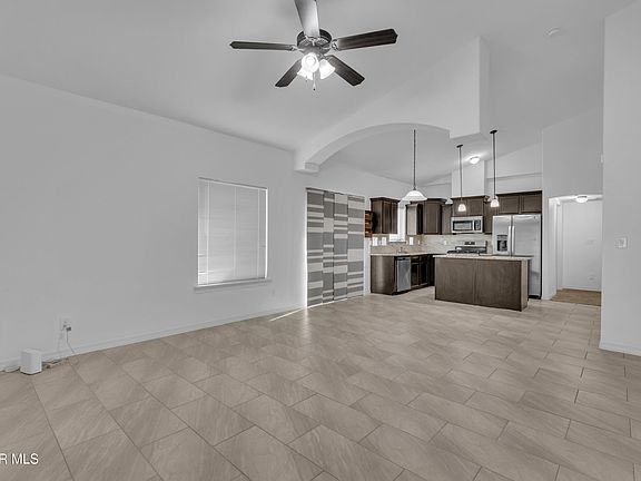 3rd image of 13668 Beobridge Ave