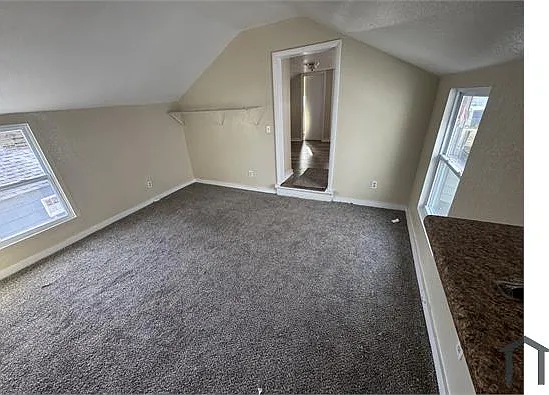 130 E Weber St — Photo 6