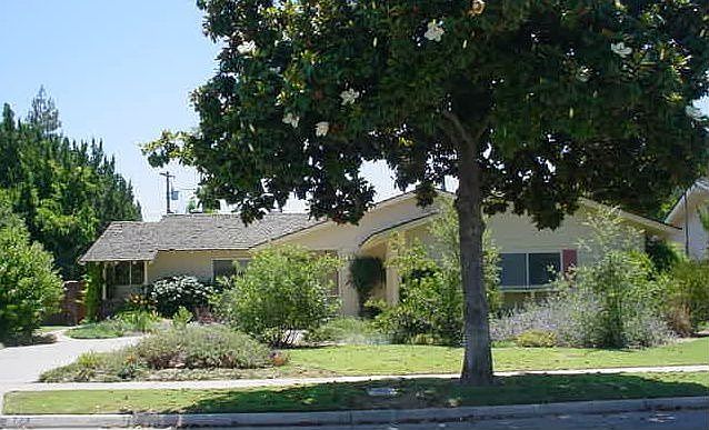 1st image of 723 W Pico Ave