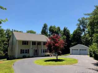 91 S Brooksvale Rd, Cheshire, CT 06410