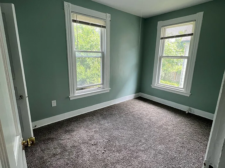 64 Fairview St #1 — Photo 7