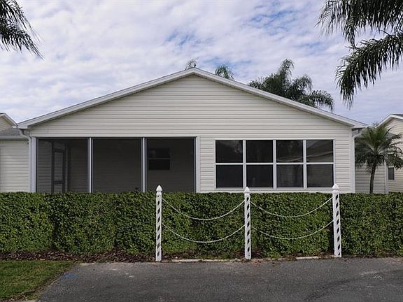 3rd image of 2796 Privada Dr