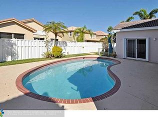 874 SW 172nd Ter, Pembroke Pines, FL 33029