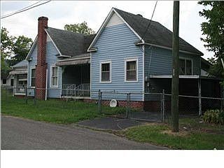 2nd image of 3901 6th Ave