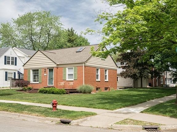 3rd image of 1209 Edgewood Ave