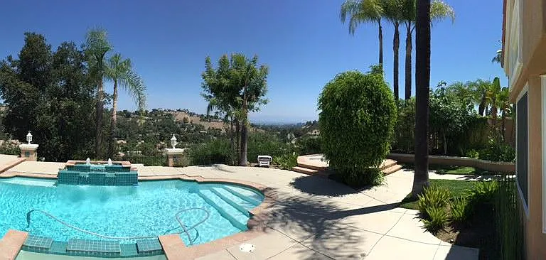 24825 Alexandra Ct — Photo 27