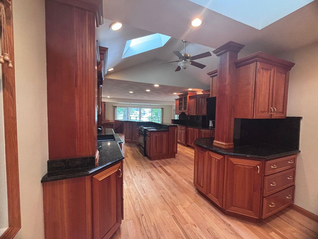 450 Bauman Rd - Property Image