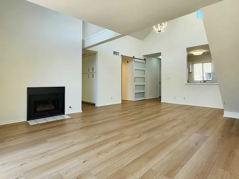 2120 S Bentley Ave #308 — Photo 9