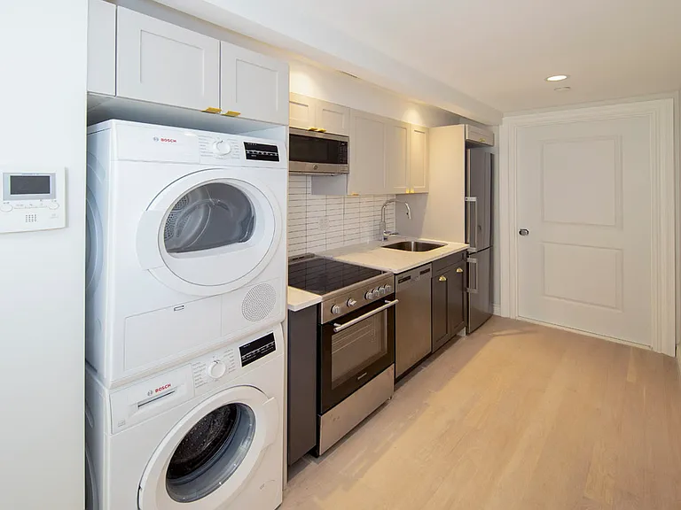 51 W 11th St #B1 — Photo 1