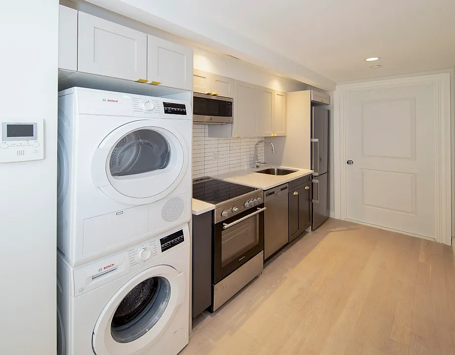 51 W 11th St #B1