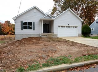 408 S 3rd St, Phillipsburg, NJ 08865