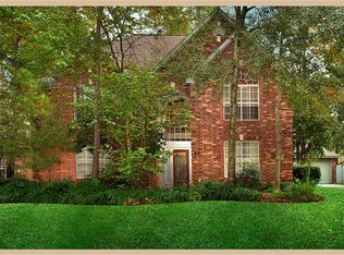 22 Quiet Oak Cir, Spring, TX 77381