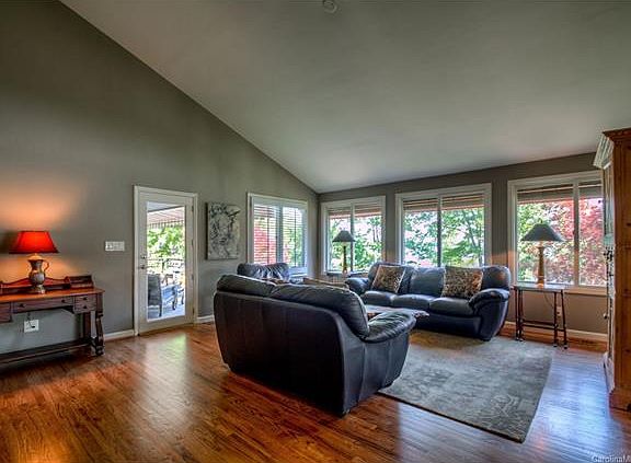 5th image of 18239 Tayport Dr