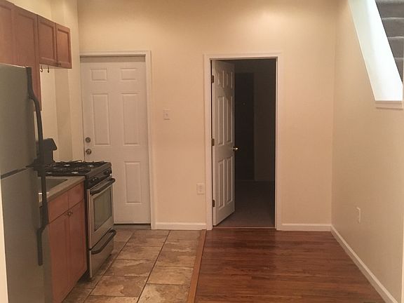 3rd image of 1711 N Lambert St #House