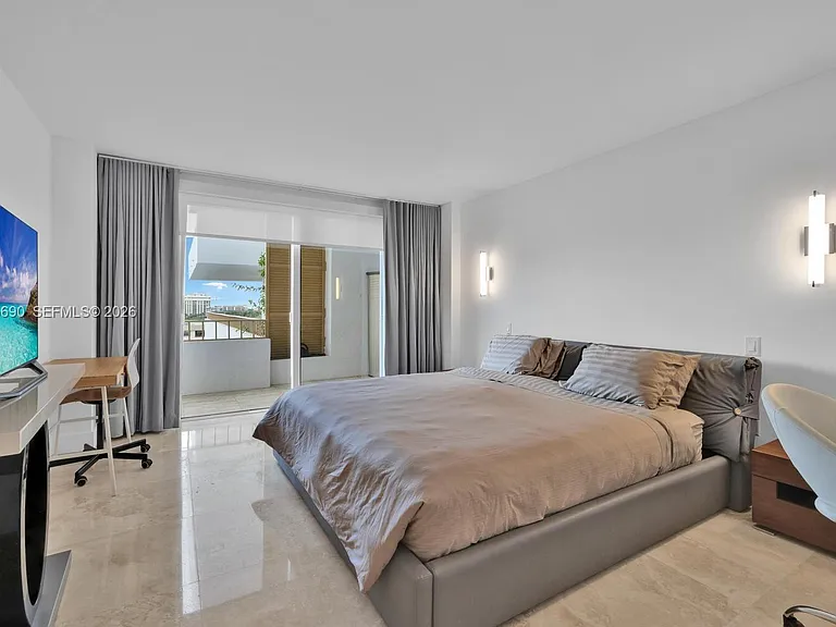 155 Ocean Lane Dr #1111 — Photo 11