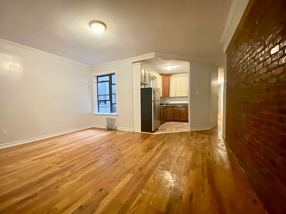 4th image of 570 W 156th St APT 28