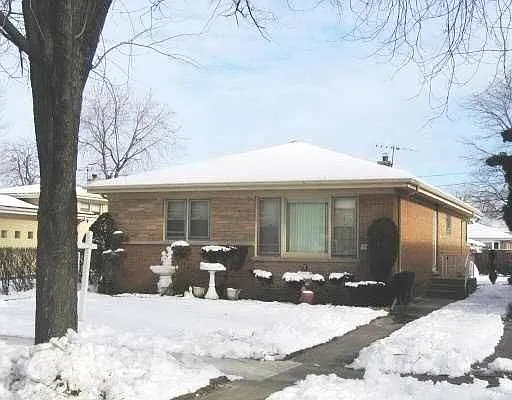 7421 Keystone Ave photo 1