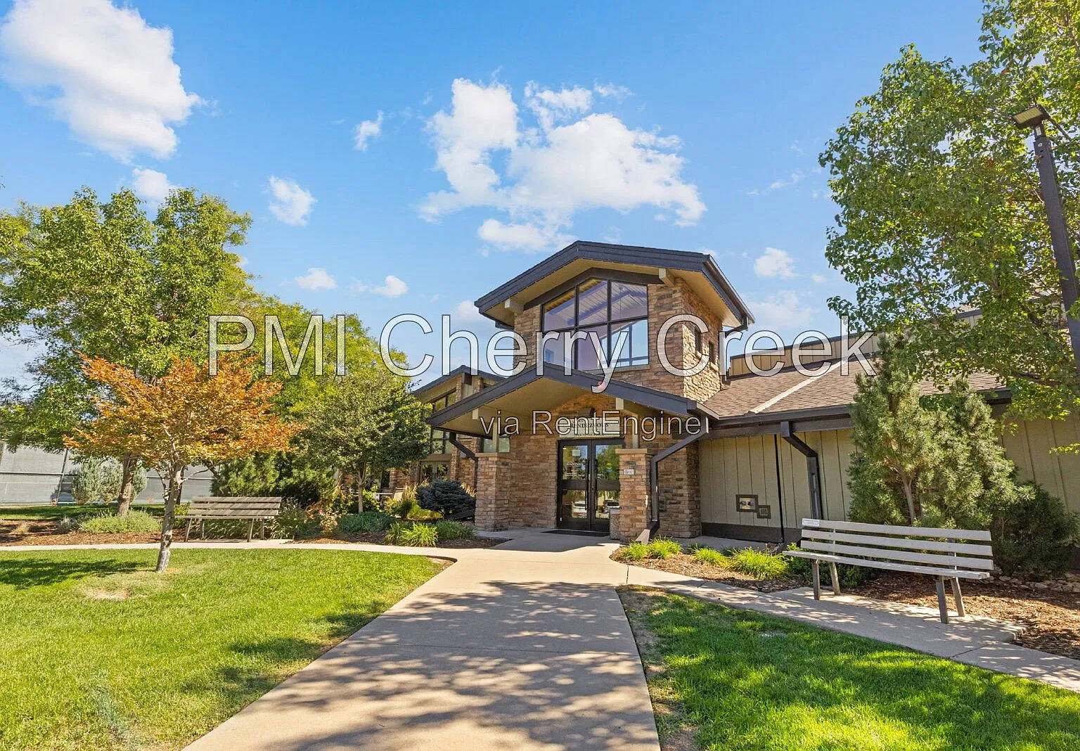 13661 E Marina Dr — Photo 4