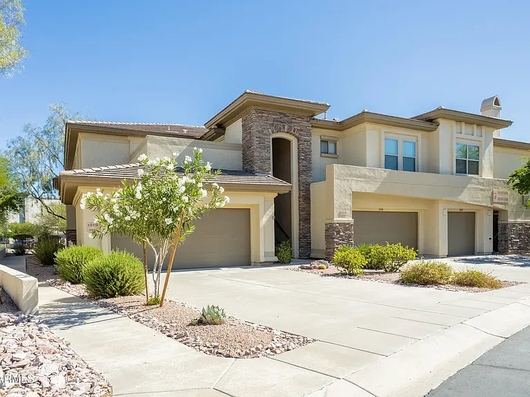 16800 E El Lago Blvd — Photo 2