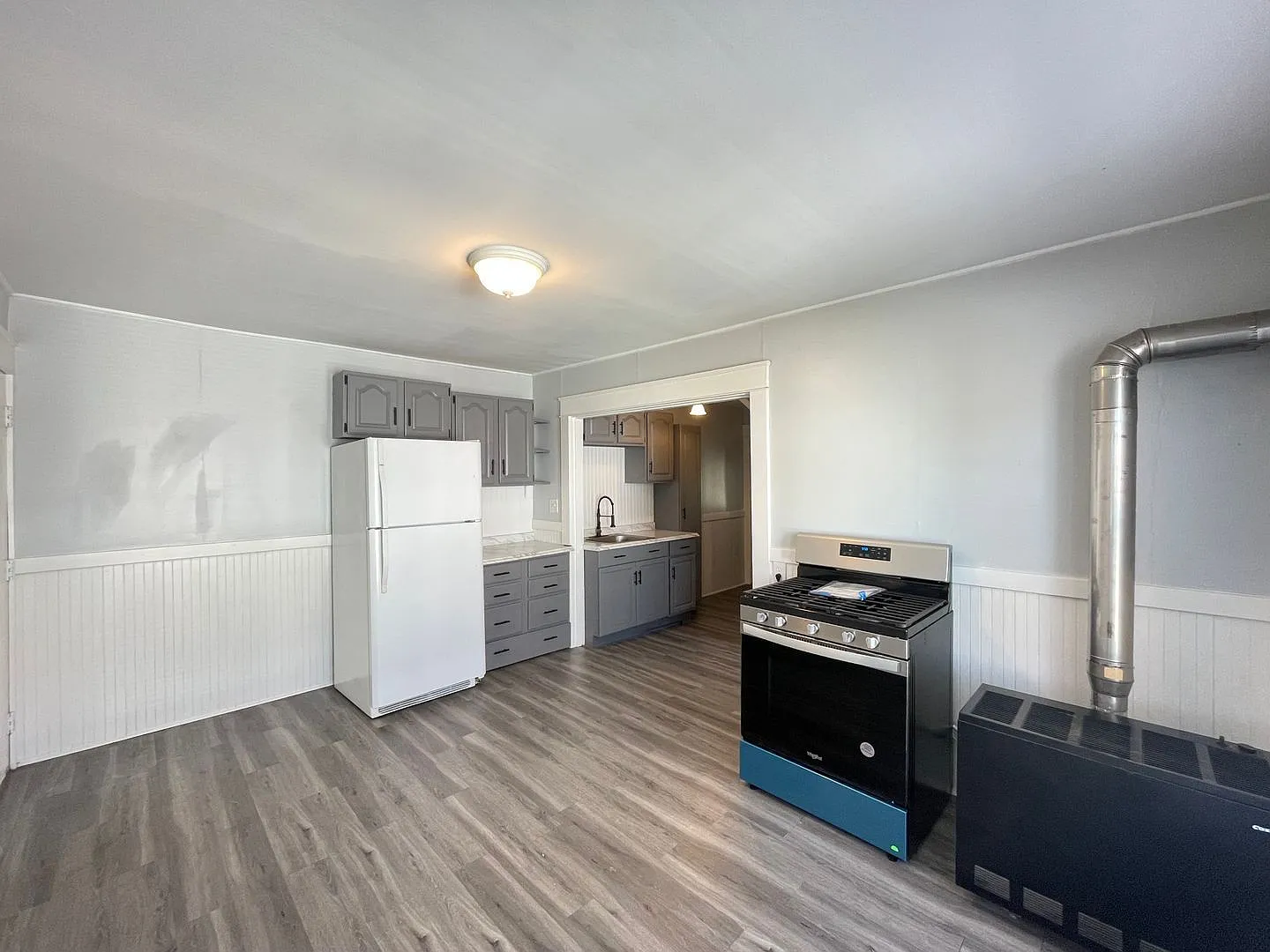 1 bed, 1.0 bath, 600 sqft, $1,495 — Photo 2
