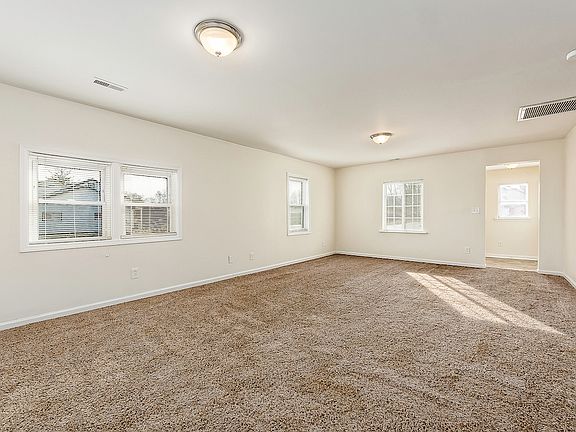 3rd image of 1814 Little Ave