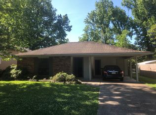 8433 Barnett Dr, Baton Rouge, LA 70809