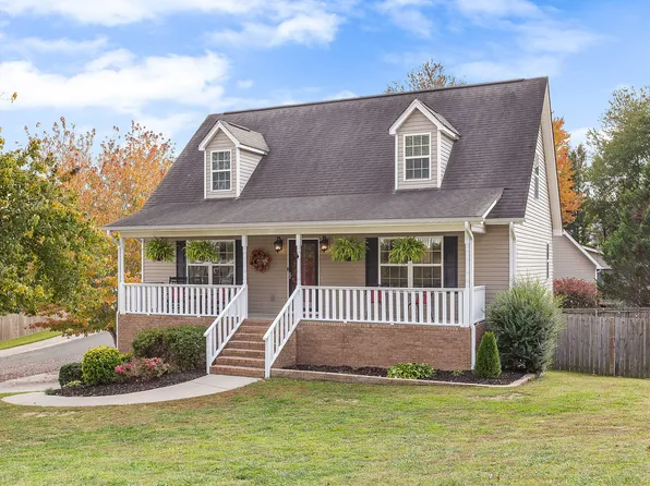 141 Boxwood Dr, Ringgold, GA 30736