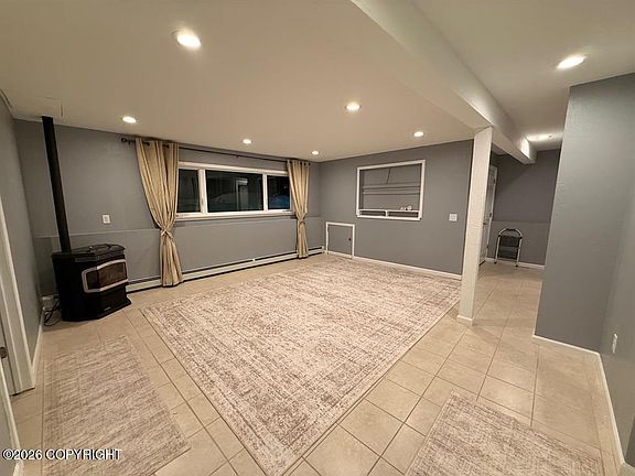 5th image of 4416 Stanford Dr